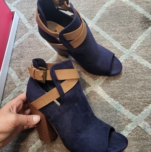 Peep toe ankle boot heels